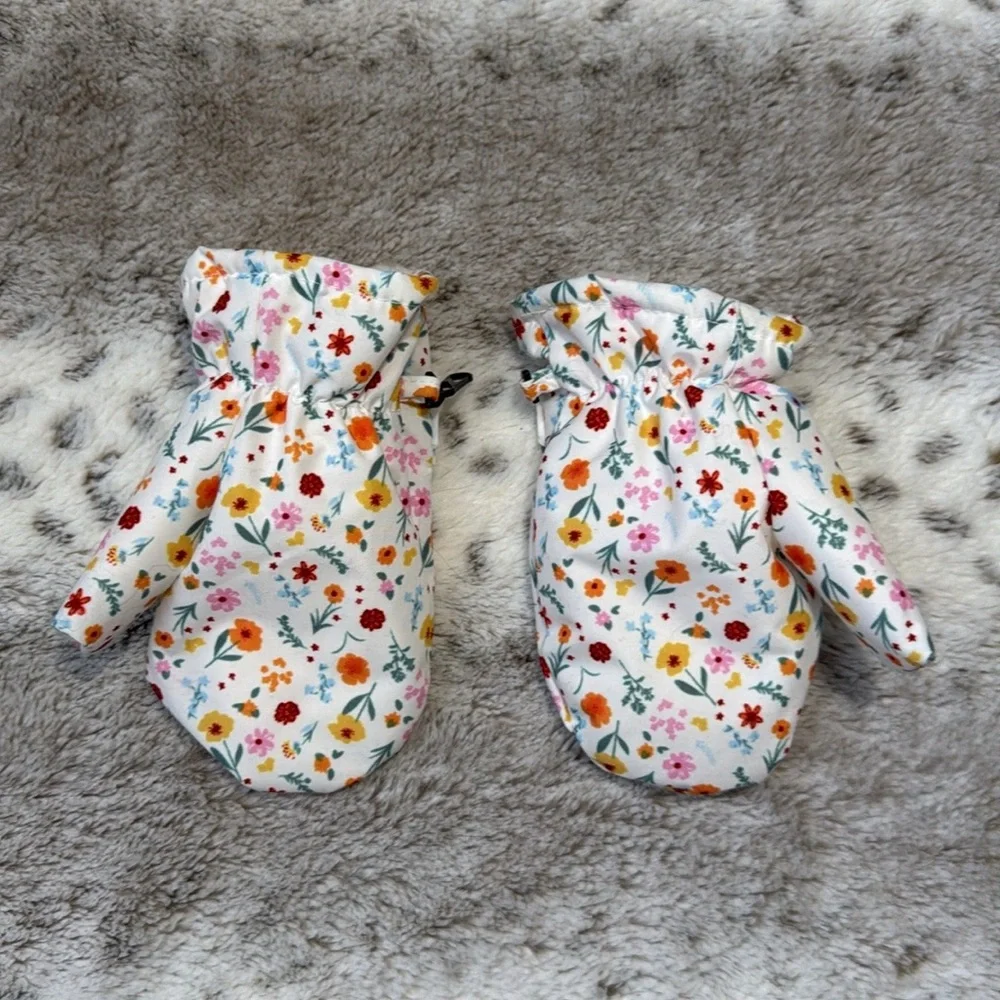 Floral mittens little girls OS faux fur warm winter outdoor play girlhoodcore